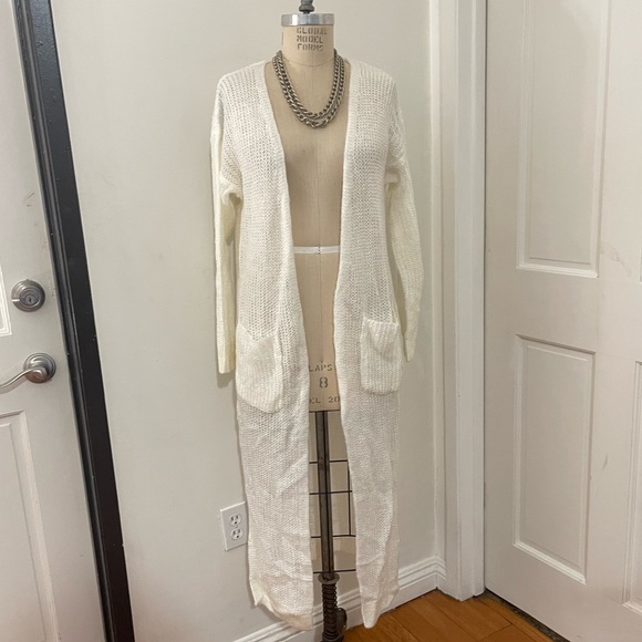 knitted Cream Open Front Cardigan with side Slits - Picture 7 of 12